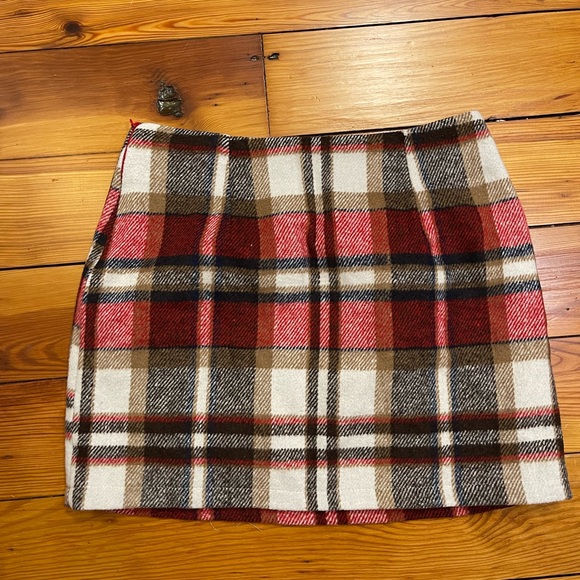 plaid mini skirt - Picture 1 of 3